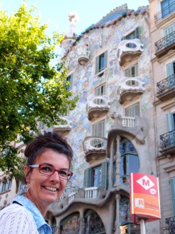Casa Batlló (redesigned in 1904 by Gaudí), Barcelona